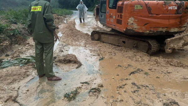 BÁO CÁO NHANH Tình hình mưa lũ gây ra trên địa bàn xã Cà Đam (Cập nhật đến 16 giờ 00 phút ngày 29/10/2025)